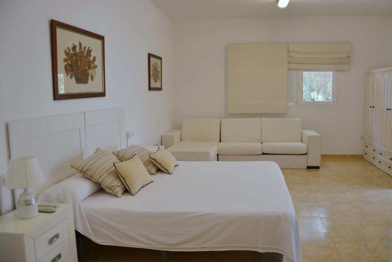 ホテル Cortijo Media Legua ベラ エクステリア 写真
